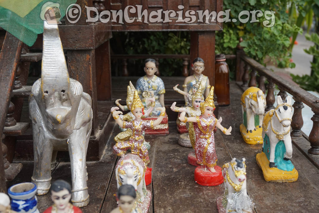 Thai Shrine Macro